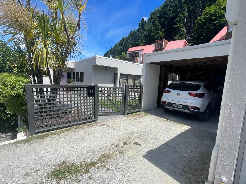 Queenstown Retreat Luaran gambar