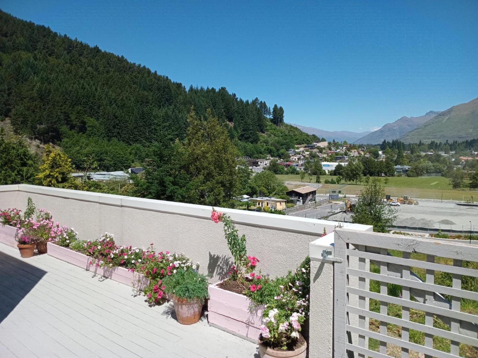 Queenstown Retreat Luaran gambar